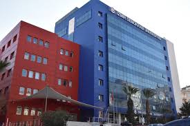 جامعة ازمير الديمقراطية