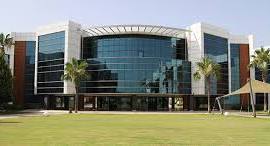جامعة ازمير باكرتشاي