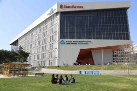 جامعة اسطنبول مدنيات
